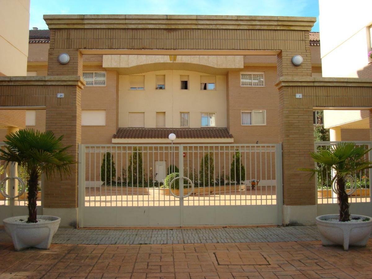 Alameda Del Tormes Daire Santa Marta de Tormes Dış mekan fotoğraf
