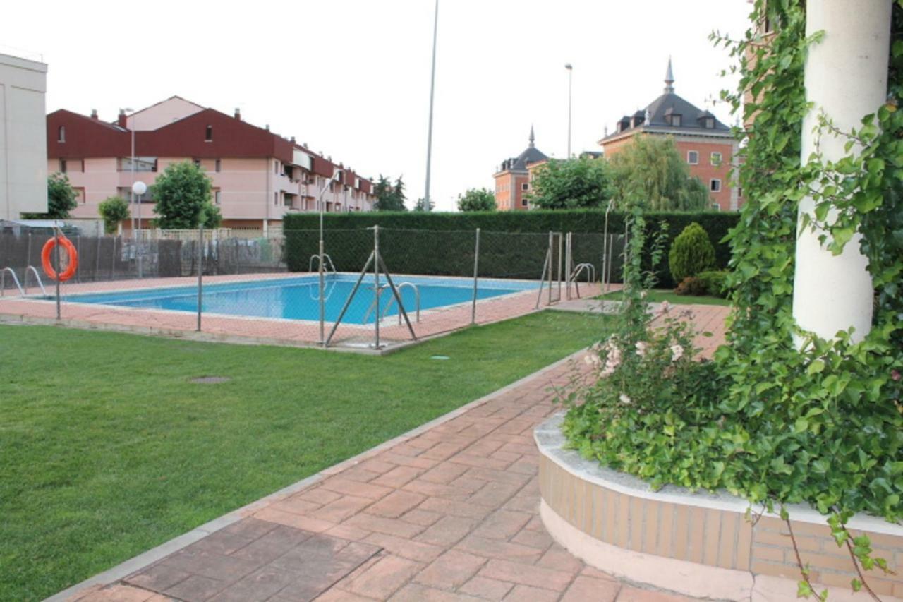 Alameda Del Tormes Daire Santa Marta de Tormes Dış mekan fotoğraf